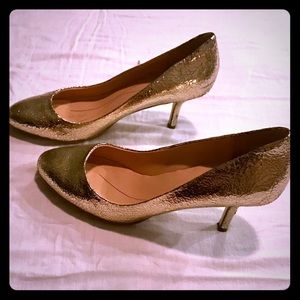 Kate Spade Cracked Metallic Gold Pumps 9.5